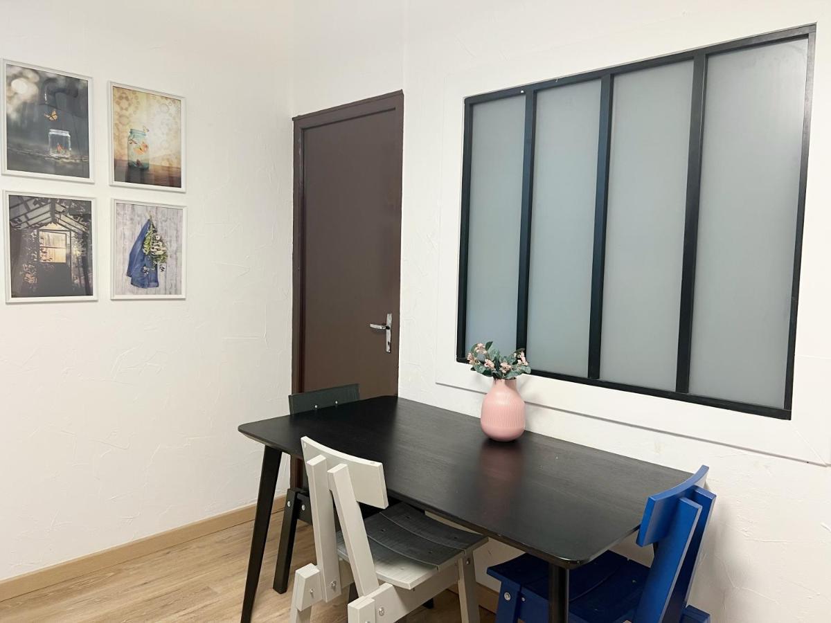 116 Chic & Cosy Grand Appart Moderne 65M2 Hypercentre Wifi Smart Tv Netflix Apartment Saint-Etienne  Ngoại thất bức ảnh